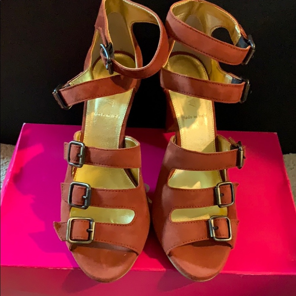 Vintage J. Crew Suede Averill Mid-heel Sandals